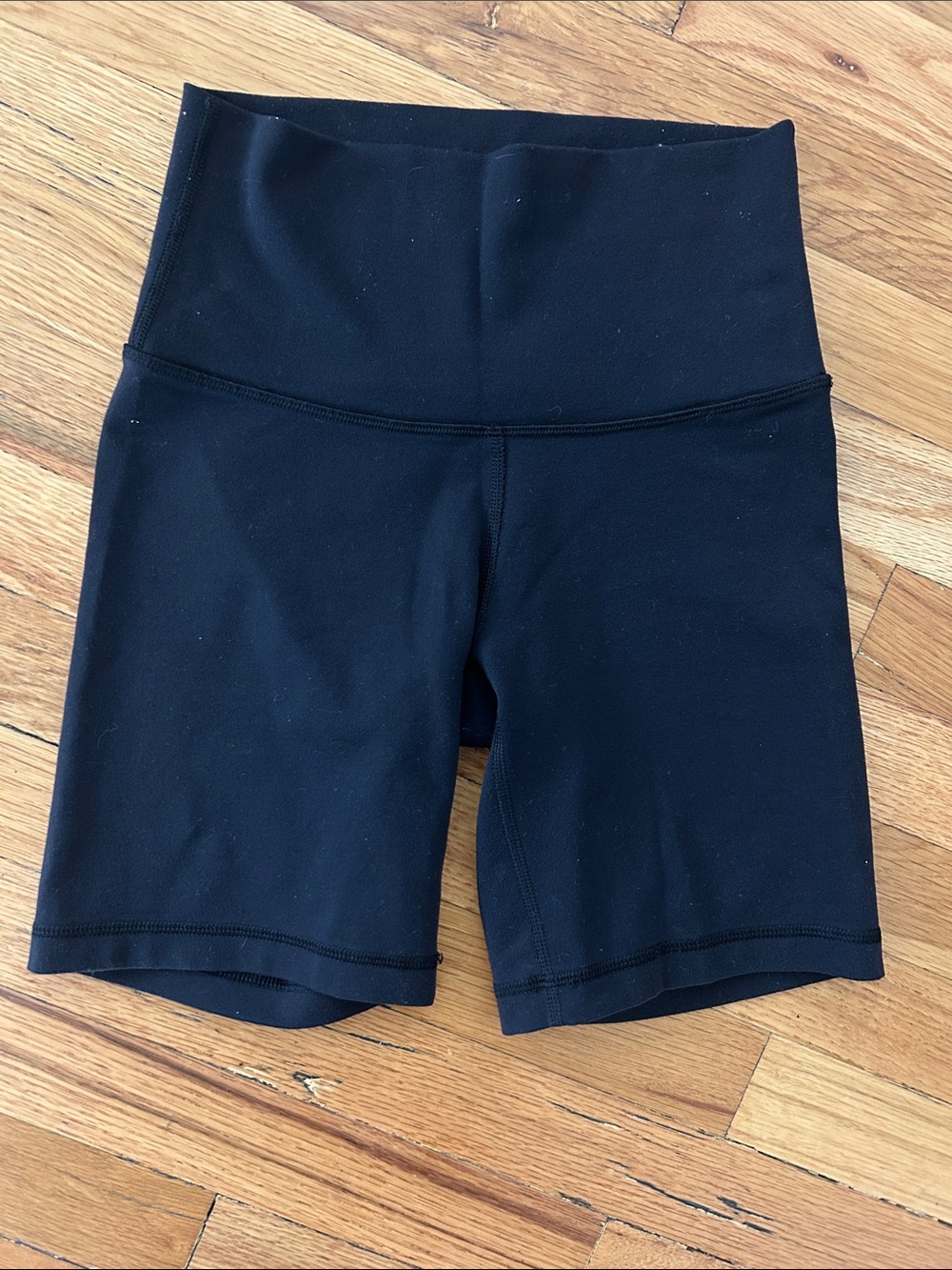 TNA BUTTER High Rise Short